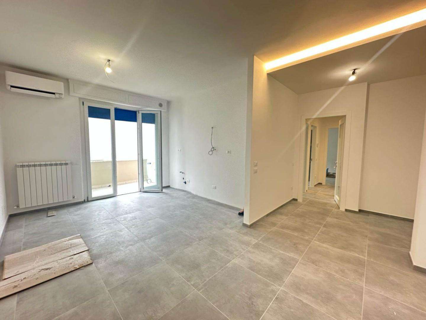 appartamento in vendita a Follonica in zona Prato Ranieri