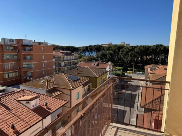 appartamento in vendita a Follonica