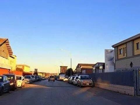 negozio in vendita a Follonica