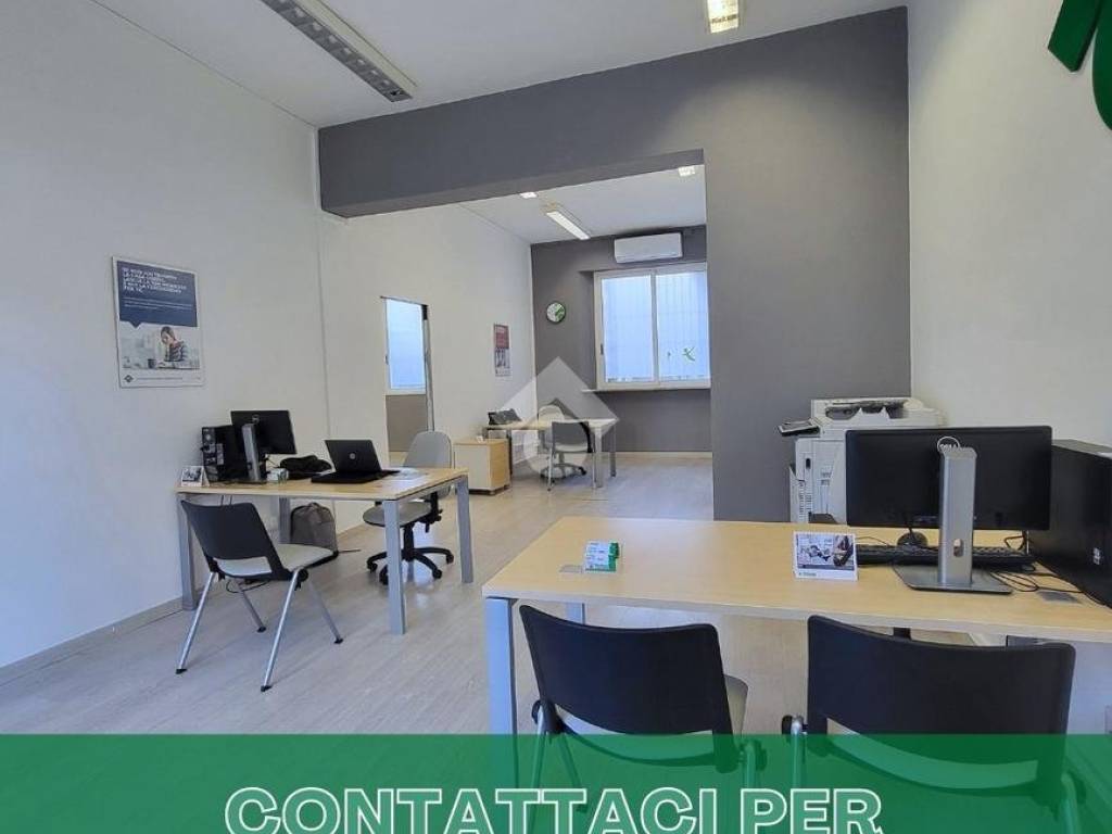 negozio in vendita a Follonica