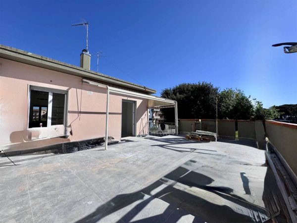 appartamento in vendita a Follonica