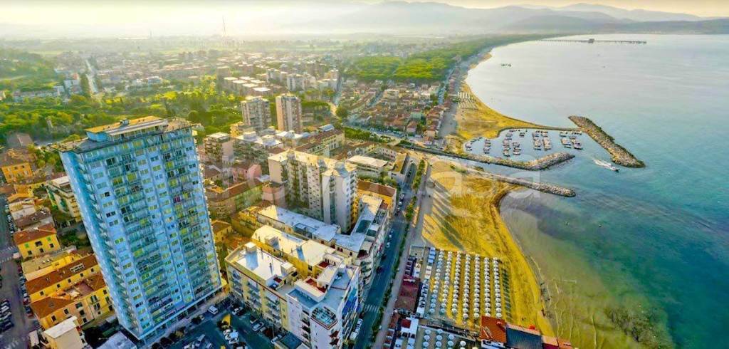 appartamento in vendita a Follonica