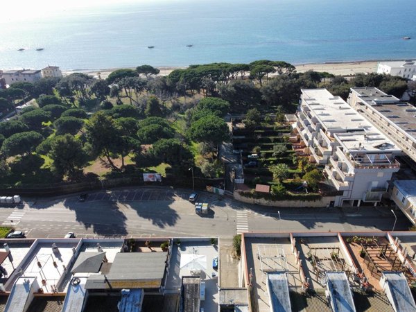 appartamento in vendita a Follonica