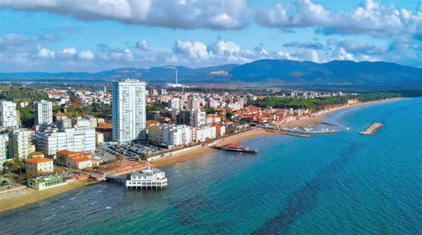 appartamento in vendita a Follonica