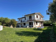 casa indipendente in vendita a Follonica