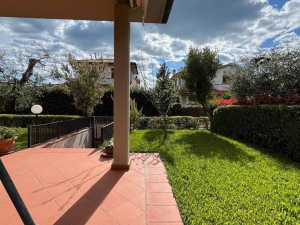 appartamento in vendita a Follonica