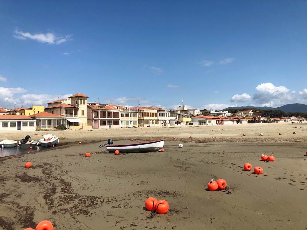 appartamento in vendita a Follonica