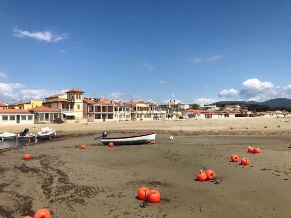 appartamento in vendita a Follonica