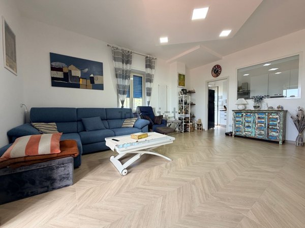 appartamento in vendita a Follonica