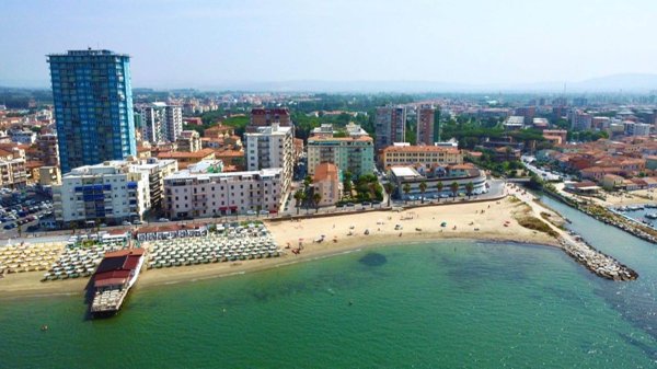 appartamento in vendita a Follonica