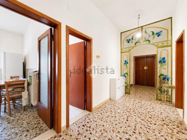 appartamento in vendita a Follonica in zona Prato Ranieri