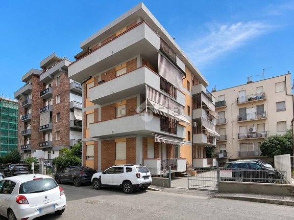 appartamento in vendita a Follonica