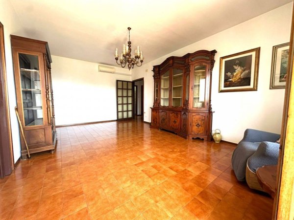 appartamento in vendita a Follonica in zona Prato Ranieri