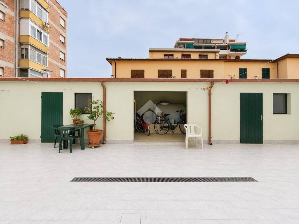 appartamento in vendita a Follonica