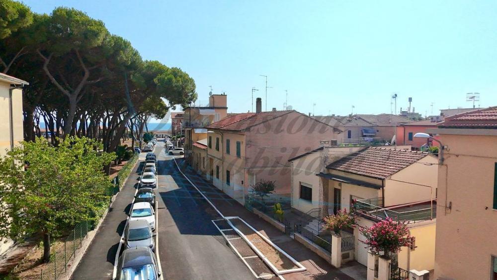 casa indipendente in vendita a Follonica