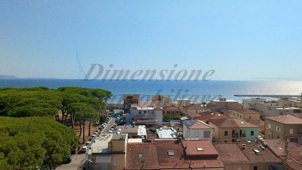 casa indipendente in vendita a Follonica