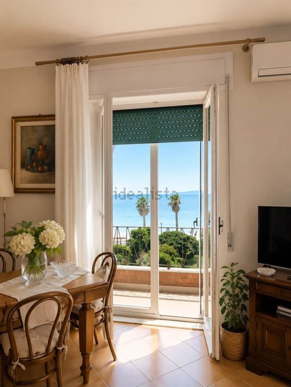 appartamento in vendita a Follonica