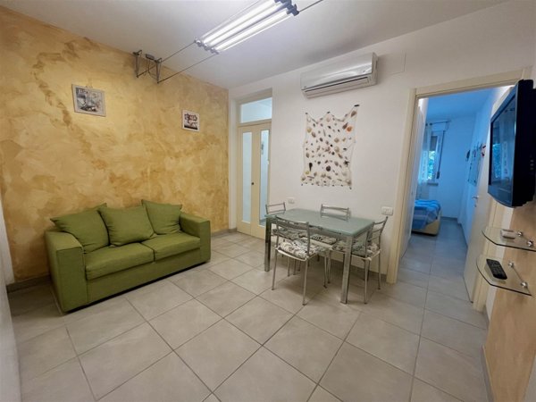 appartamento in vendita a Follonica in zona Prato Ranieri