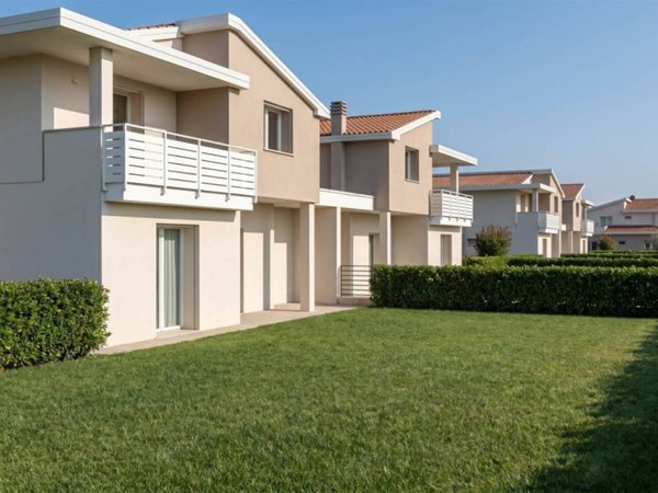 appartamento in vendita a Follonica in zona Prato Ranieri