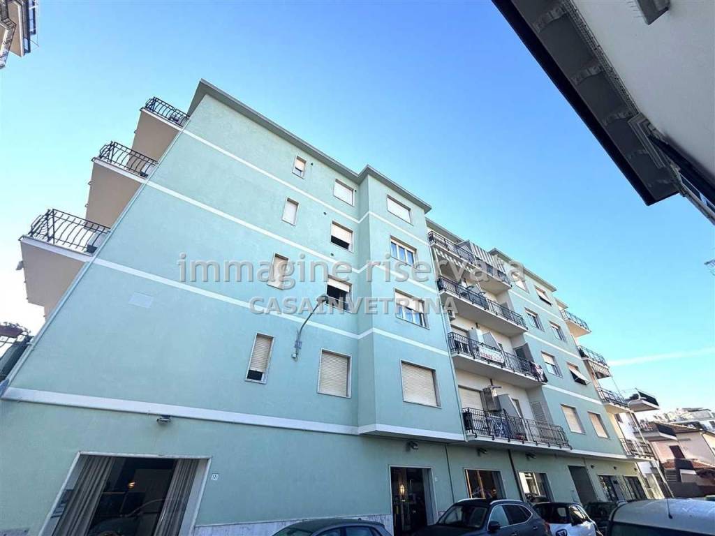 appartamento in vendita a Follonica