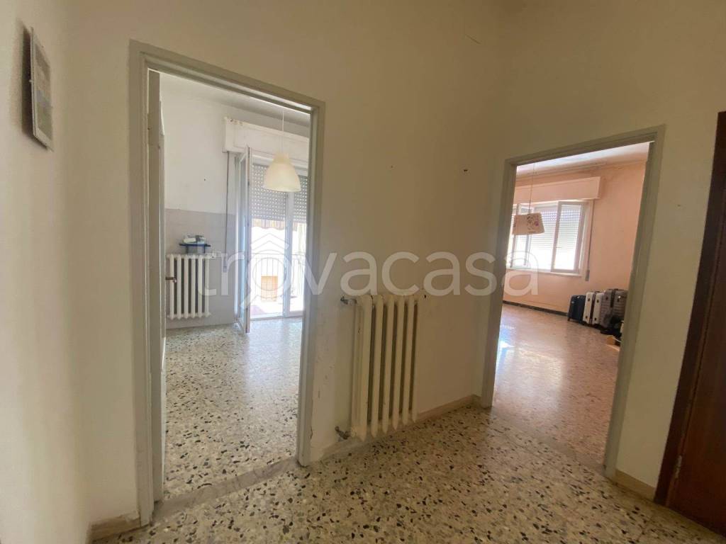appartamento in vendita a Follonica in zona Prato Ranieri