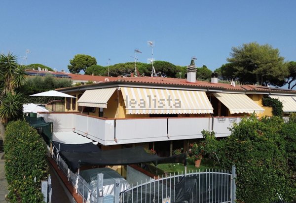 casa indipendente in vendita a Follonica in zona Prato Ranieri