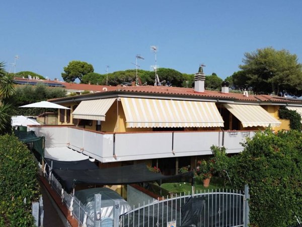 casa indipendente in vendita a Follonica in zona Prato Ranieri