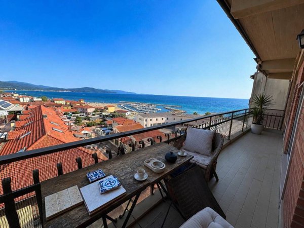 appartamento in vendita a Follonica