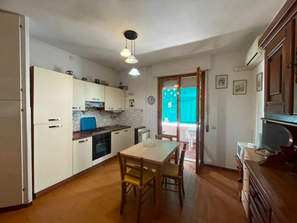 appartamento in vendita a Follonica