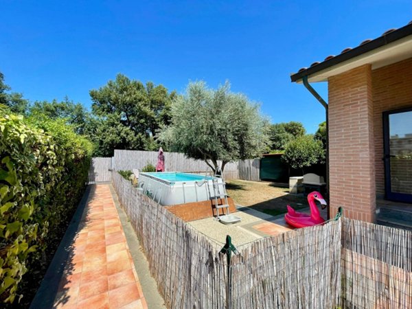 casa indipendente in vendita a Follonica in zona Prato Ranieri