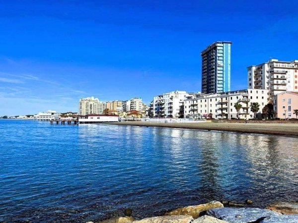 appartamento in vendita a Follonica