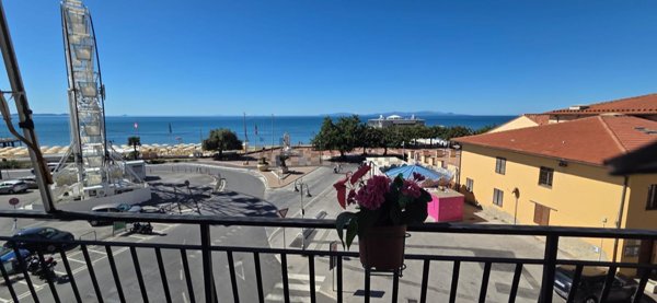 appartamento in vendita a Follonica