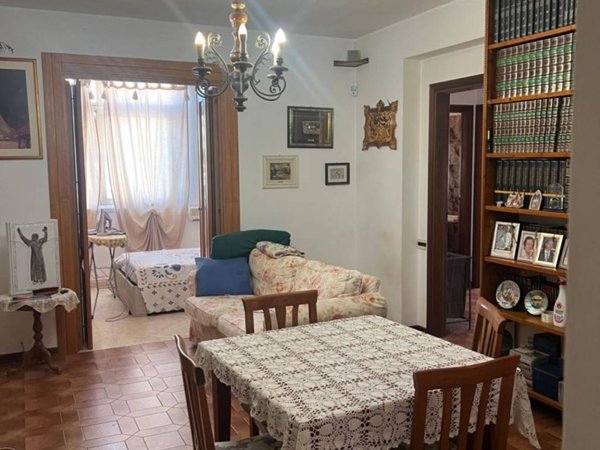 appartamento in vendita a Follonica in zona Prato Ranieri