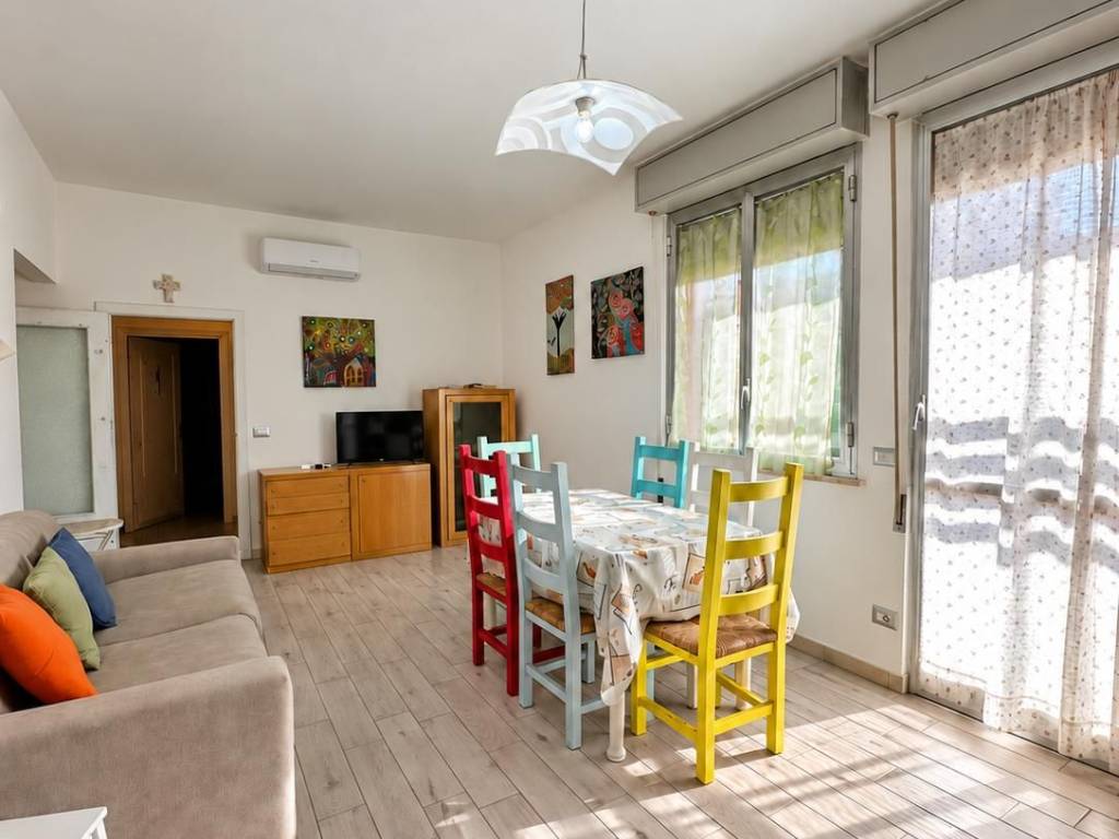 appartamento in vendita a Follonica