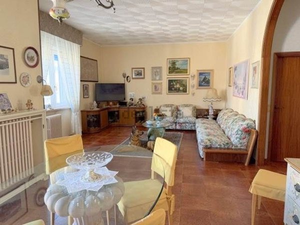 appartamento in vendita a Follonica