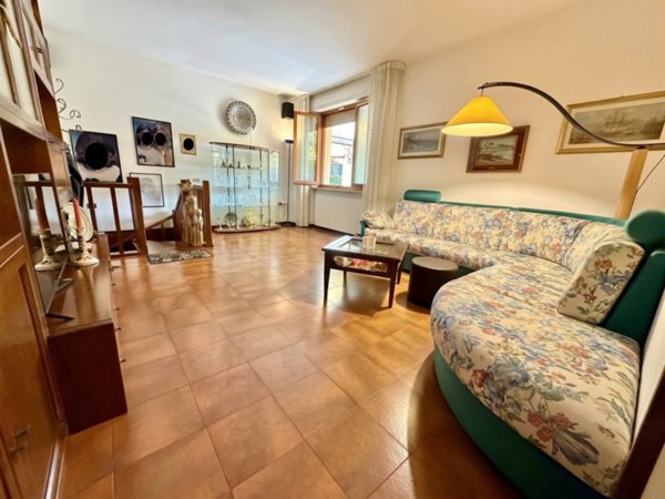 casa indipendente in vendita a Follonica