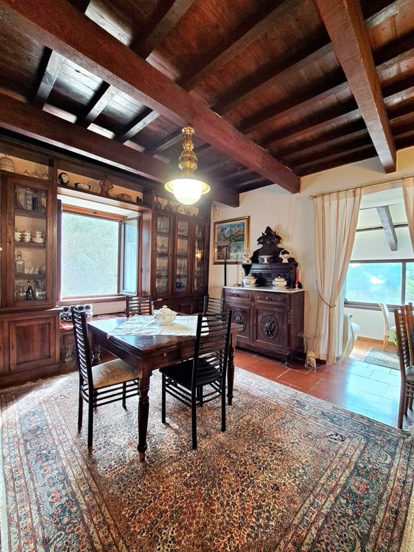 casa indipendente in vendita a Follonica