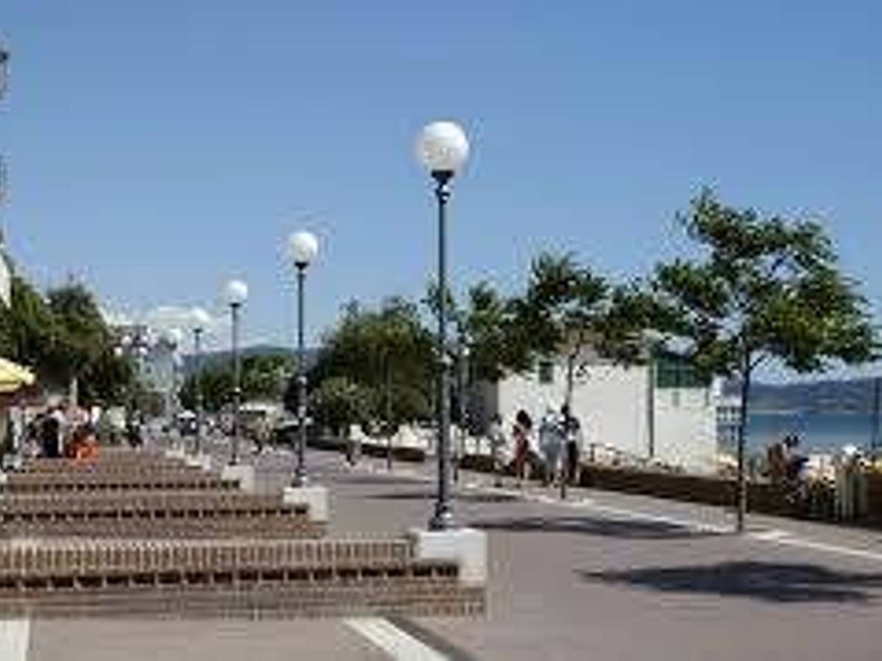appartamento in vendita a Follonica