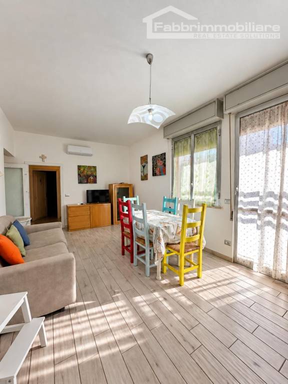appartamento in vendita a Follonica