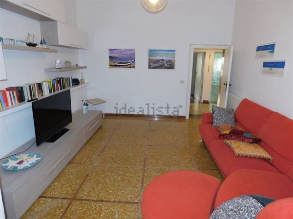 appartamento in vendita a Follonica