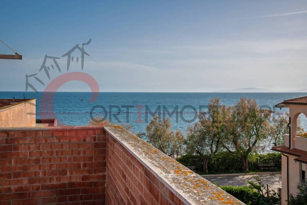 appartamento in vendita a Follonica in zona Prato Ranieri