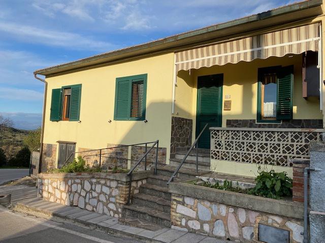 casa indipendente in vendita a Gavorrano in zona Caldana