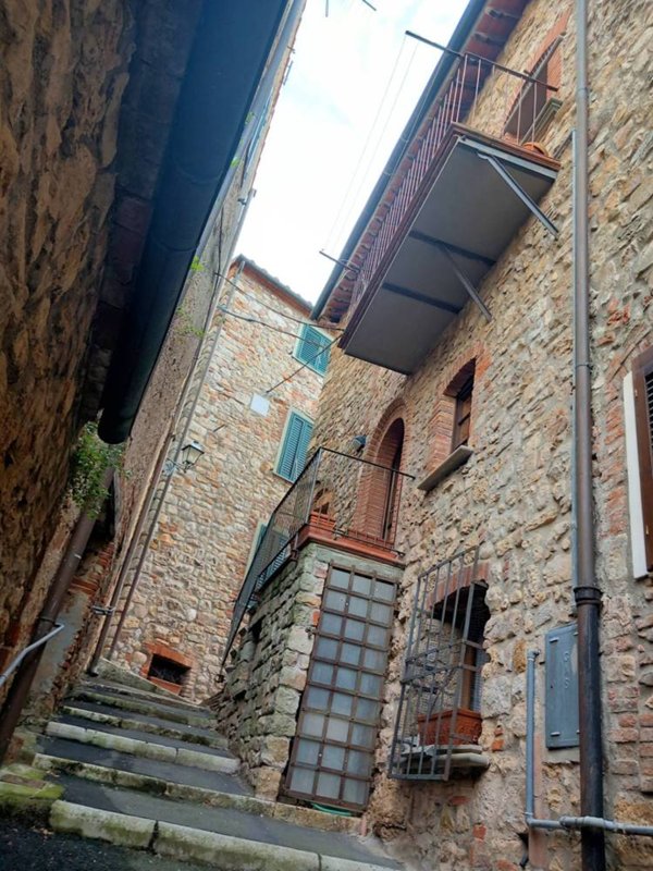 casa indipendente in vendita a Gavorrano