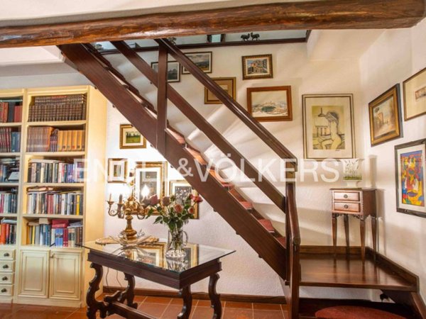 casa indipendente in vendita a Gavorrano