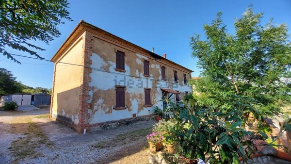 appartamento in vendita a Gavorrano in zona Ravi