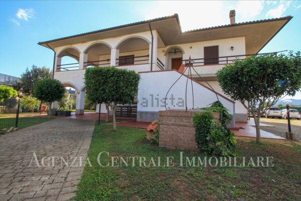 appartamento in vendita a Gavorrano in zona Grilli