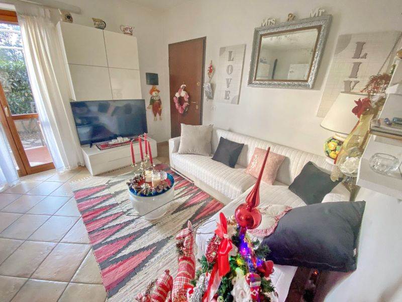 appartamento in vendita a Gavorrano in zona Ravi