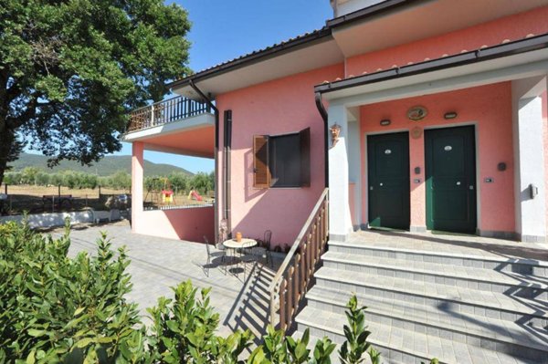 casa indipendente in vendita a Gavorrano