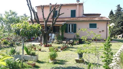 casa indipendente in vendita a Gavorrano