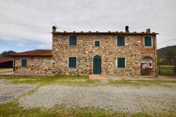 casa indipendente in vendita a Gavorrano